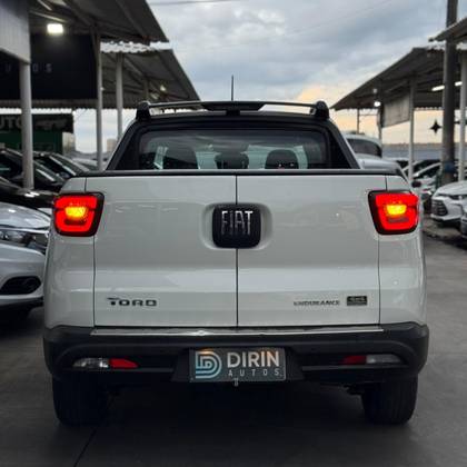 FIAT TORO 2.0 16V TURBO DIESEL ENDURANCE 4WD AT9 FIAT TORO 2.0 16V TURBO DIESEL ENDURANCE 4WD AT9